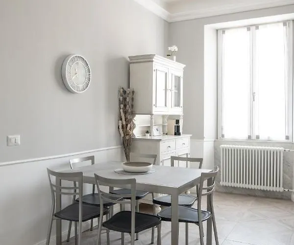 Apartament Golfo Dei Poeti Retreat